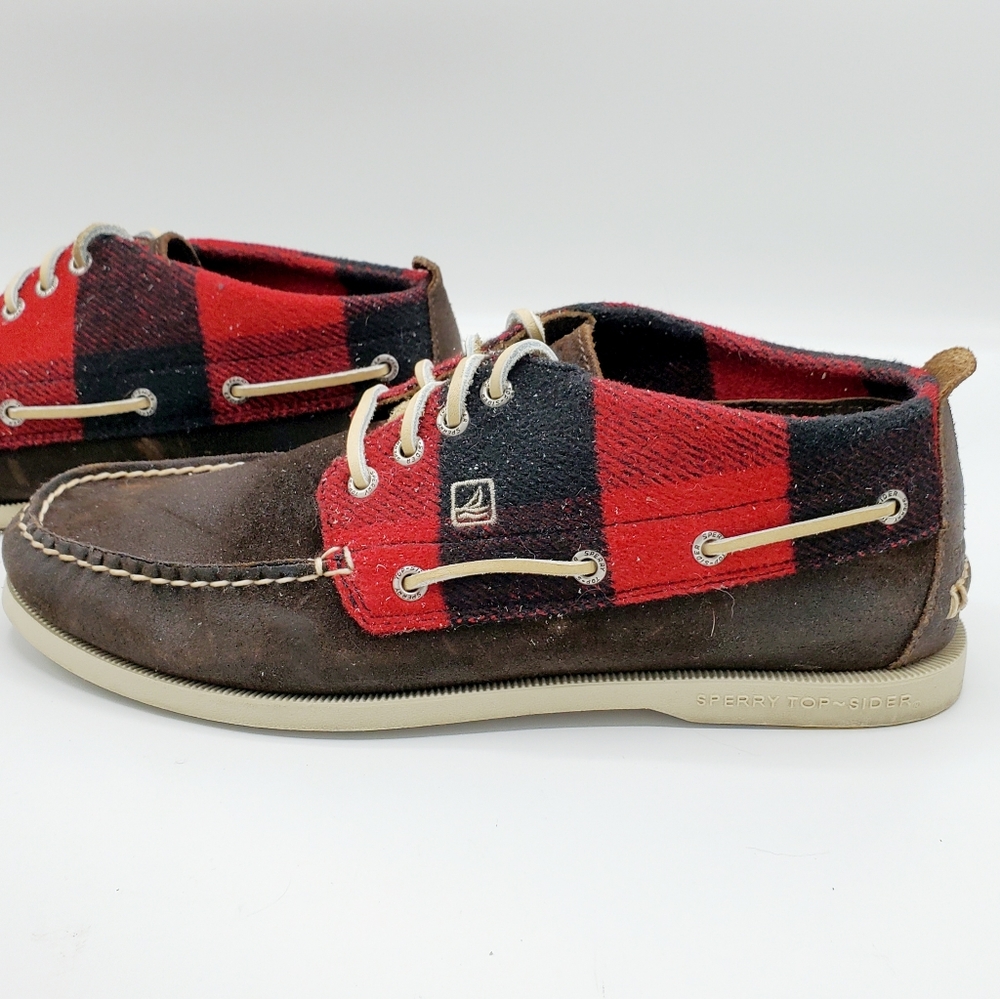 Sperry Plaid Chukka & Brown Leather Lace Up Shoes